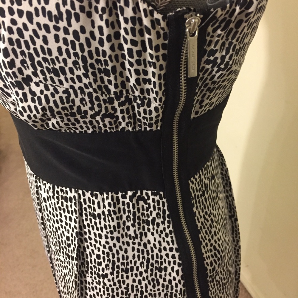 Michael Kors Black & Cream Silk Graffiti Dress - Picture 5 of 8